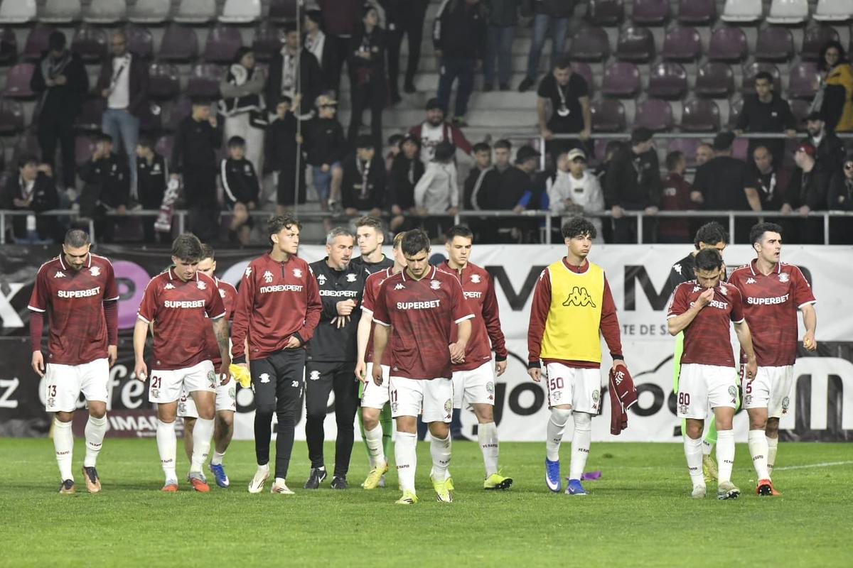 Imagini de la finalul meciului Rapid - CFR Cluj