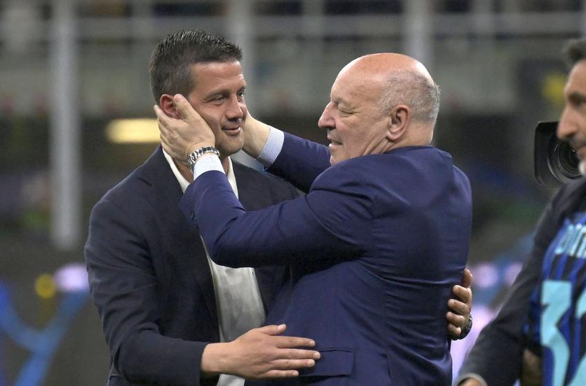 Cristi Chivu, alături de Giuseppe Marotta, după ce Inter a câștigat titlul în Italia // foto: Imago