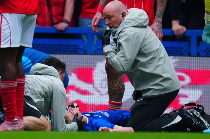 Jesse Derry, debutantul lui Chelsea, a primit oxigen pe teren după o accidentare horror // Imago Images