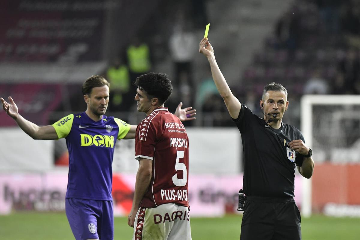 Toți o bat pe Rapid! Giuleștenii n-au scăpat de furia fanilor, Pancu & CFR Cluj își asigură locul de Europa » Clasamentul