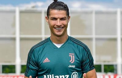Cristiano Ronaldo câștigă mai mulți bani din Instagram decât din salariul de la Juventus » Topul bogaților de pe rețeaua de socializare