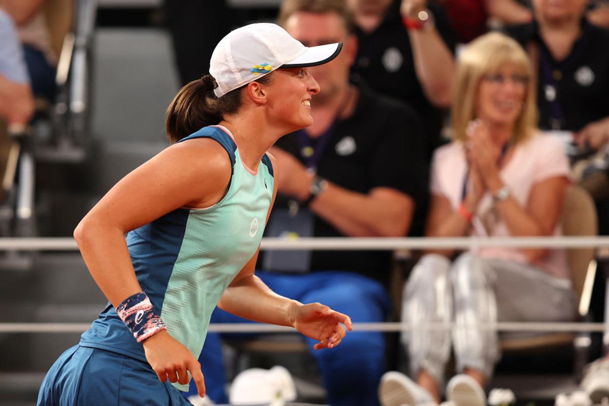Iga Swiatek e campioana de la Roland Garros 2022! Poloneza a egalat recordul istoric al lui Venus Williams și a sărbătorit cu un star al fotbalului mondial