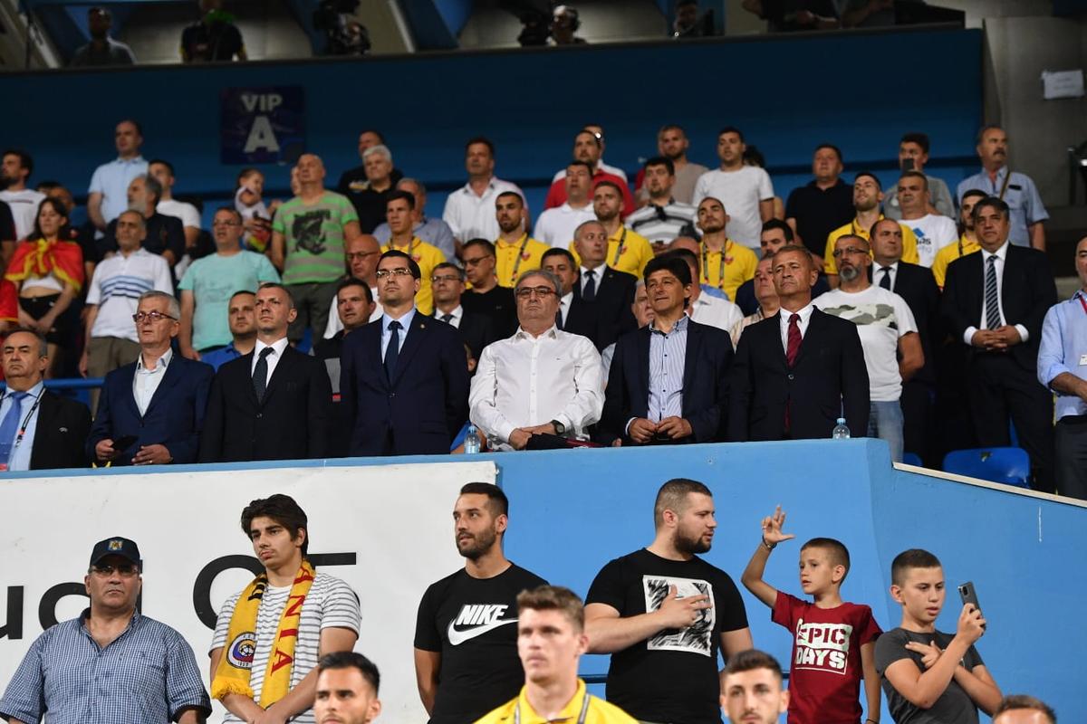 Edi Iordănescu, enigmatic după Muntenegru - România 2-0: „Nu îmi asum singur, cum au făcut colegii dinaintea mea! Nu am venit să îmi stric cariera”