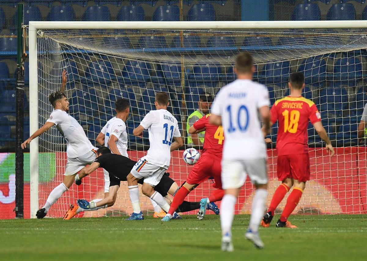 Edi Iordănescu, enigmatic după Muntenegru - România 2-0: „Nu îmi asum singur, cum au făcut colegii dinaintea mea! Nu am venit să îmi stric cariera”