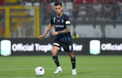 A picat Răzvan Marin, promovează Marius Marin? Cine îl curtează din Serie A pe jucătorul Pisei