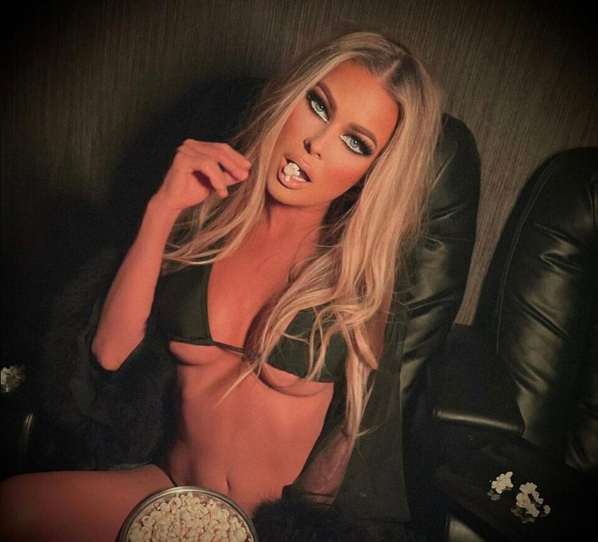 GALERIE FOTO Fostul fotbalist din Premier League care se laudă că Naomi Campbell și Carmen Electra i-au trecut prin pat: „A fost cea mai bună dintre toate femeile”