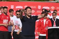 Primul cadou după promovarea lui Dinamo: „Luni batem palma!”