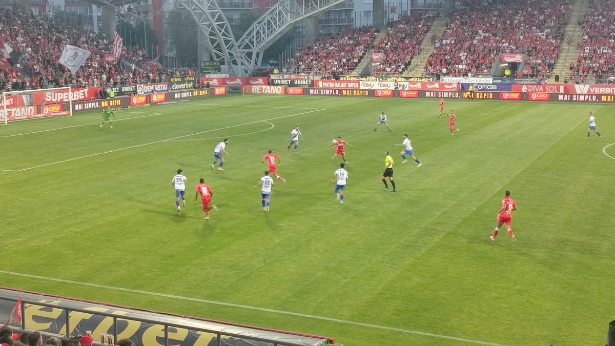 Roș-albii la putere » UTA i-a dat o „manita” Gloriei Buzău și rămâne în Liga 1!