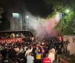 Fanii dinamoviști i-au așteptat noaptea pe jucători la stadionul Dinamo