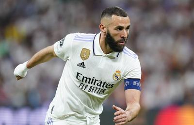 Miercuri, Benzema ar putea fi prezentat de fosta echipă a lui Cosmin Contra