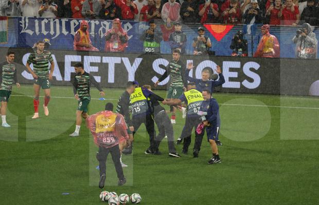 UEFA nu vrea să mai vadă astfel de momente, dar n-a putut fi evitat! Ce s-a întâmplat înainte de Germania - Portugalia