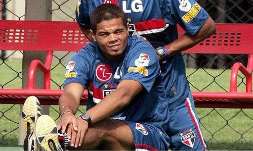 Flavio Donizete a jucat 16 meciuri și a marcat un gol pentru Sao Paulo