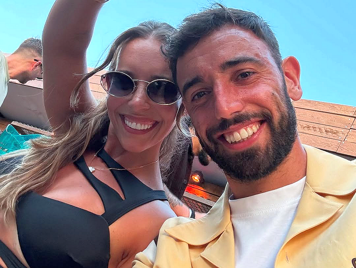 Cu o singură propoziție, Ana l-a convins pe celebrul fotbalist să refuze 800.000 de euro pe săptămână în Arabia Saudită