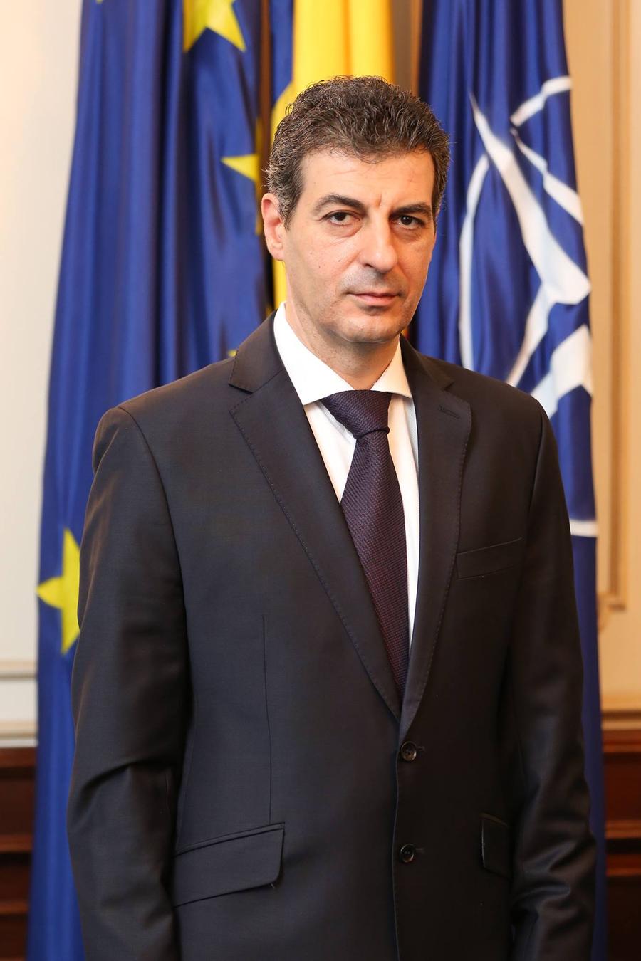 Mihnea Motoc // foto: Facebook Mihnea Motoc a fost propus la MApN » Ce spunea în urmă cu 10 ani: „Am fost pe aceeaşi lungime de undă. Şi noi, şi cei de la clubul Steaua, prin vocea lui Gigi Becali!”