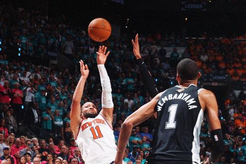 New York Knicks, victorie împotriva lui San Antonio Spurs în primul meci al finalei NBA / foto: Facebook NBA