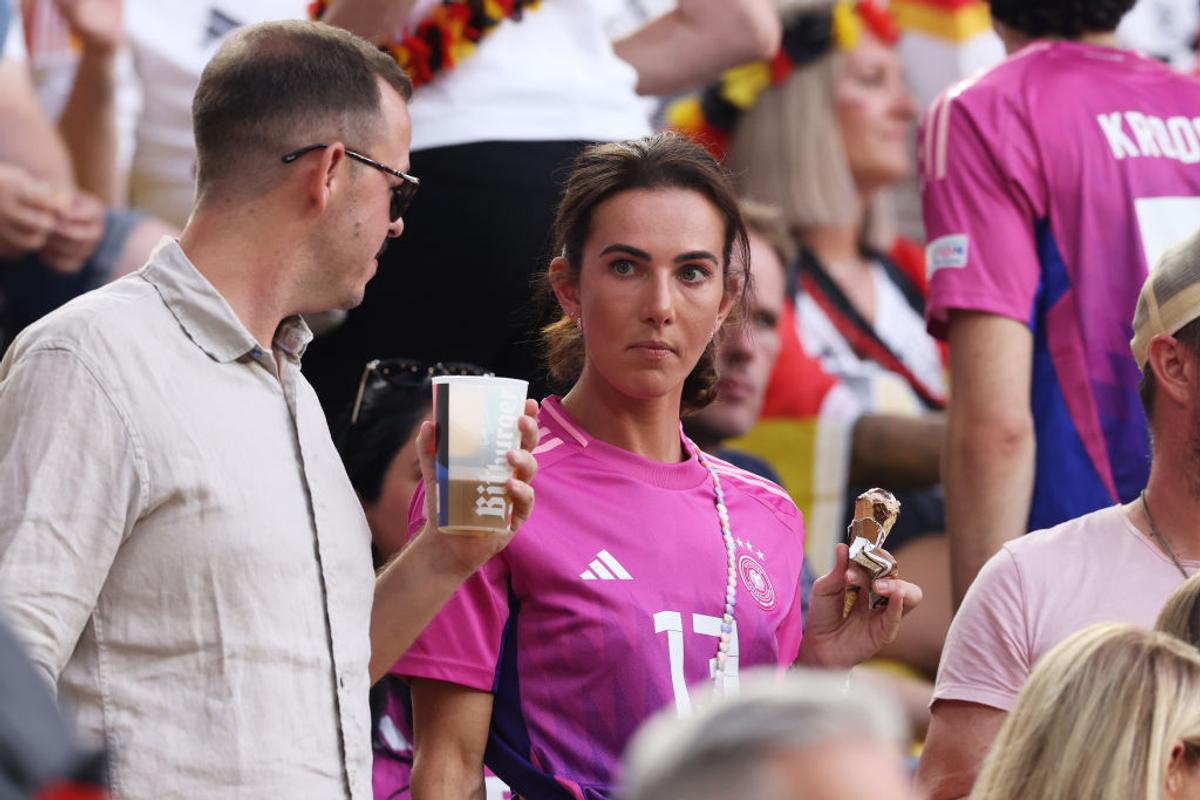 Avocatul familiei confirmă: „Thomas Muller și Lisa au divorțat”