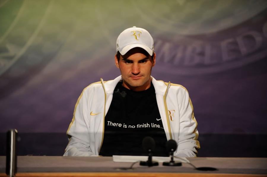 O inscripție specială pe tricou pentru un moment pe măsură Foto Guliver/GettyImages Wimbledon se joacă pe GSP.ro » Un rege elvețian la Londra și istoria lui de succes pe iarba de la All England Club