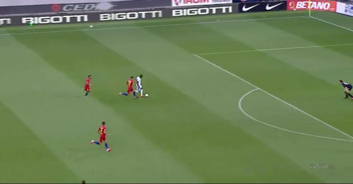 FCSB - BOTOȘANI.  Iulian Cristea, eliminat în debutul partidei!