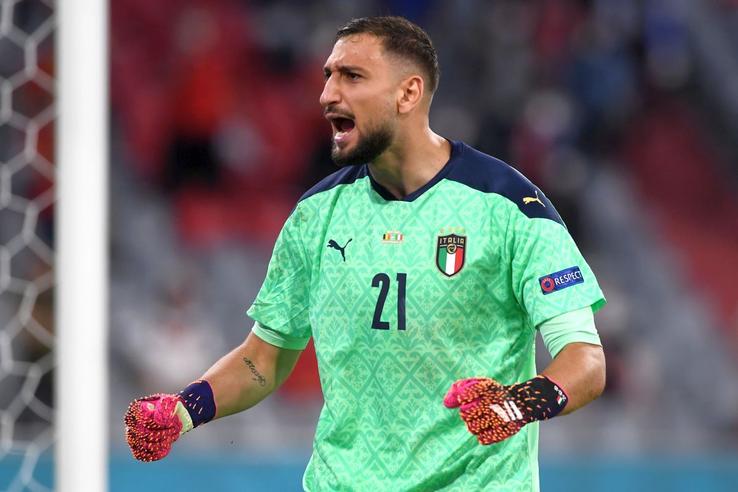 Donnarumma a purtat o pereche de mănuși speciale, imprimate cu nu mai puțin de 288 de țepi / foto: Guliver/Getty Images