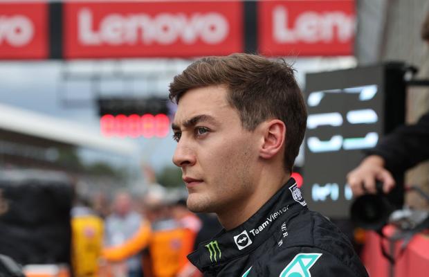 Russel cere îmbunătățirea monoposturilor, după accidentul horror pe care l-a provocat la Silverstone: „Trebuie să facem ceva”
