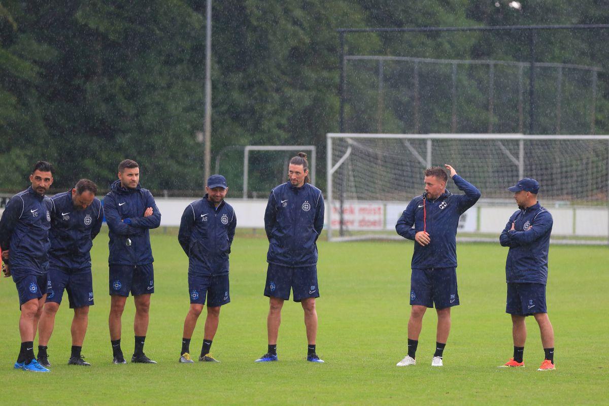 FOTO Antrenament FCSB pe ploaie 04.07.2023