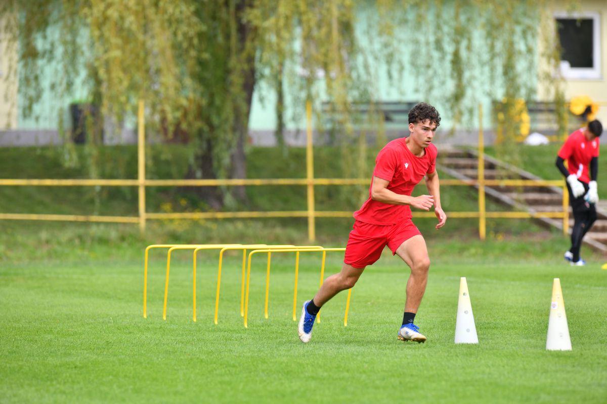 FOTO Dinamo în Slovenia: Dennis Politic, Cristi Costin și Kevin Ciubotariu s-au antrenat separat 04.07.2023