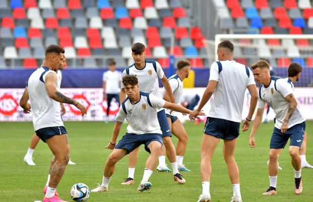 „Ar fi varianta logică” » Pe cine ar pregăti FRF pentru postul de selecționer la U21