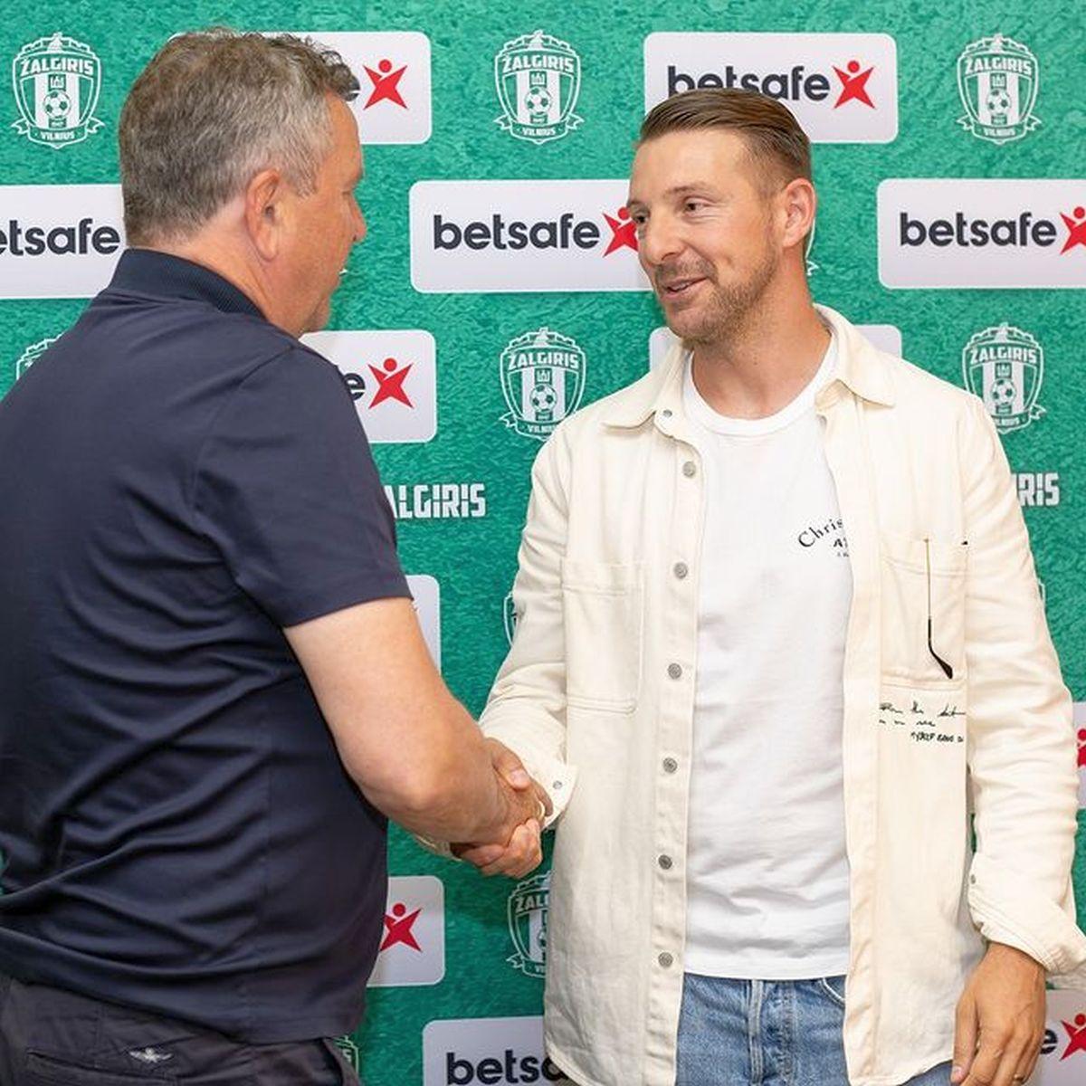 Liviu Antal, de pe ultimul loc direct în Liga Campionilor! Transfer neașteptat: „Bine ai revenit!”