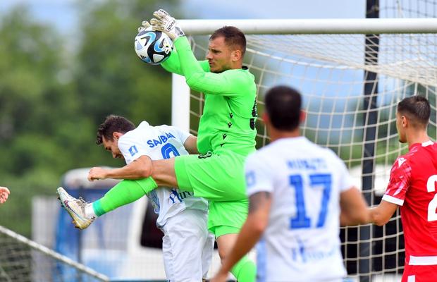 Adnan Golubovic, noul goalkeeper al lui Dinamo: „Sunt exploziv, parez penalty-uri, am joc bun de picior”