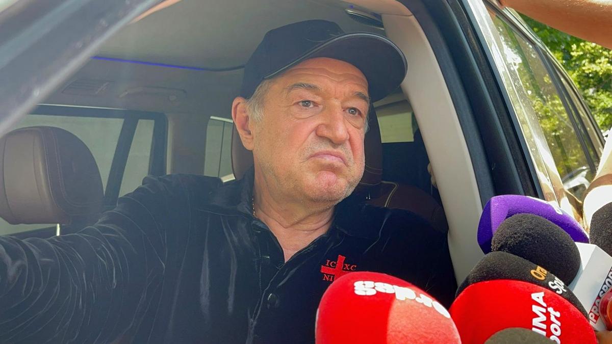 Moment inedit cu Gigi Becali » A dat volumul la maximum și a început să cânte muzică bisericească