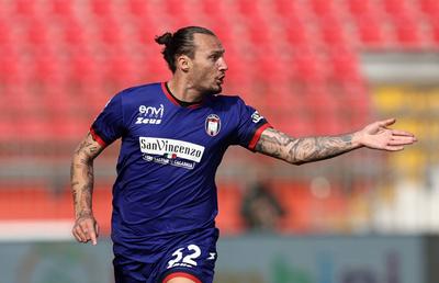 Povestea internaționalului Vasile Mogoș, transferat de CFR Cluj: „Până să ajung fotbalist am muncit la vie și ca ospătar"