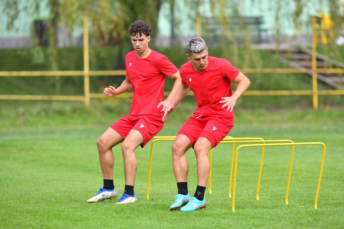 FOTO Dinamo în Slovenia: Dennis Politic, Cristi Costin și Kevin Ciubotariu s-au antrenat separat 04.07.2023