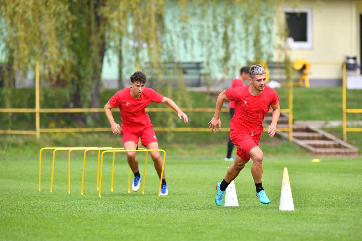 FOTO Dinamo în Slovenia: Dennis Politic, Cristi Costin și Kevin Ciubotariu s-au antrenat separat 04.07.2023