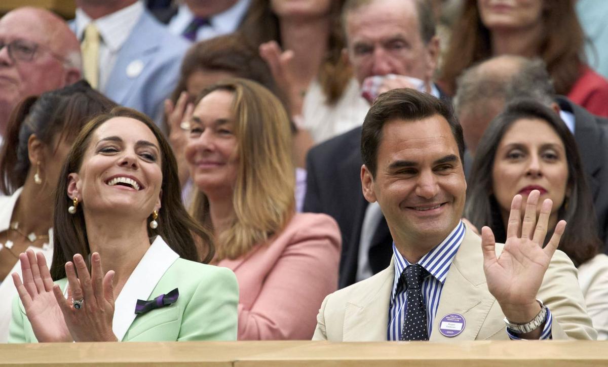 Roger Federer a revenit la Wimbledon pentru prima dată după retragerea din activitate