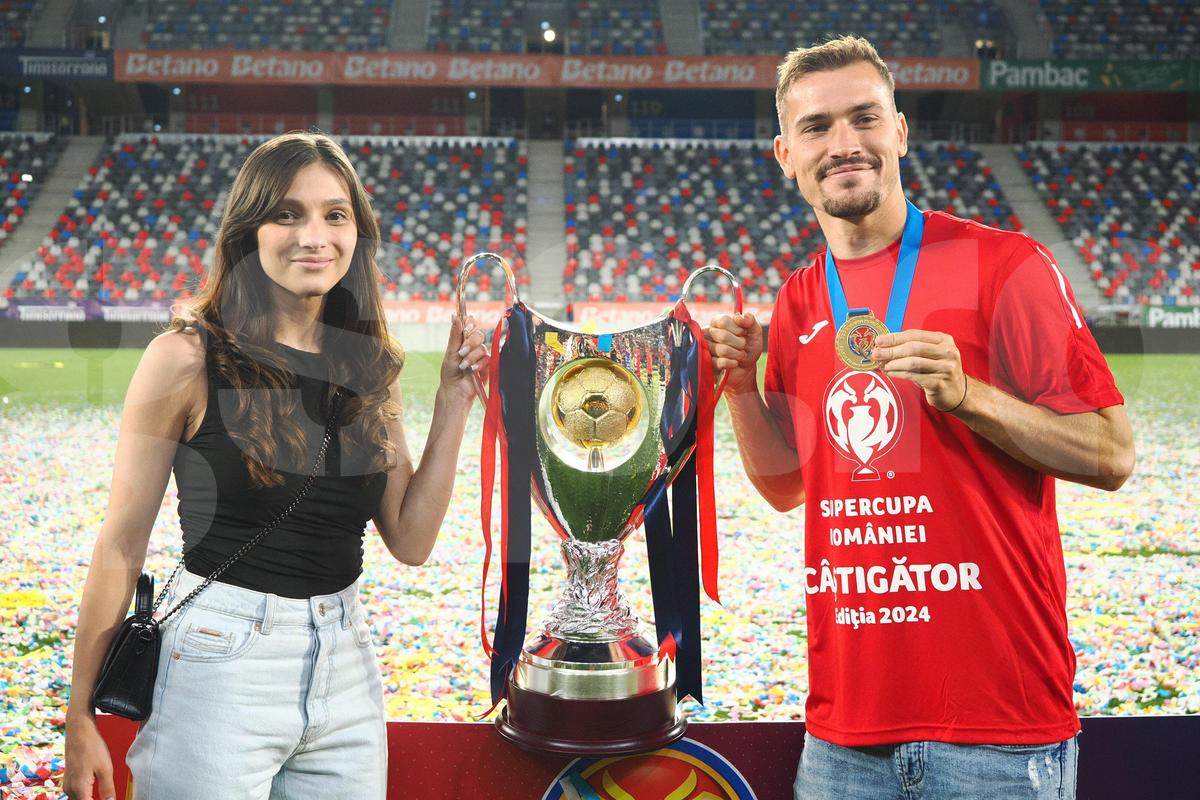 Imagini de colecție: fotbaliștii de la FCSB au sărbătorit alături de partenere triumful din Supercupa României