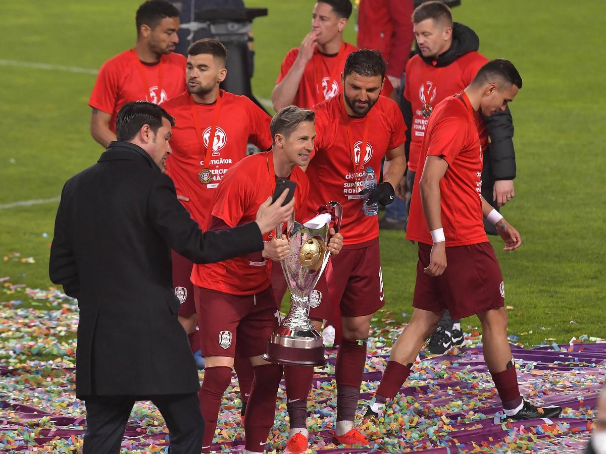 Edi Iordănescu, pus în gardă de situația de la CFR Cluj: „Un calvar care nu se mai oprește”