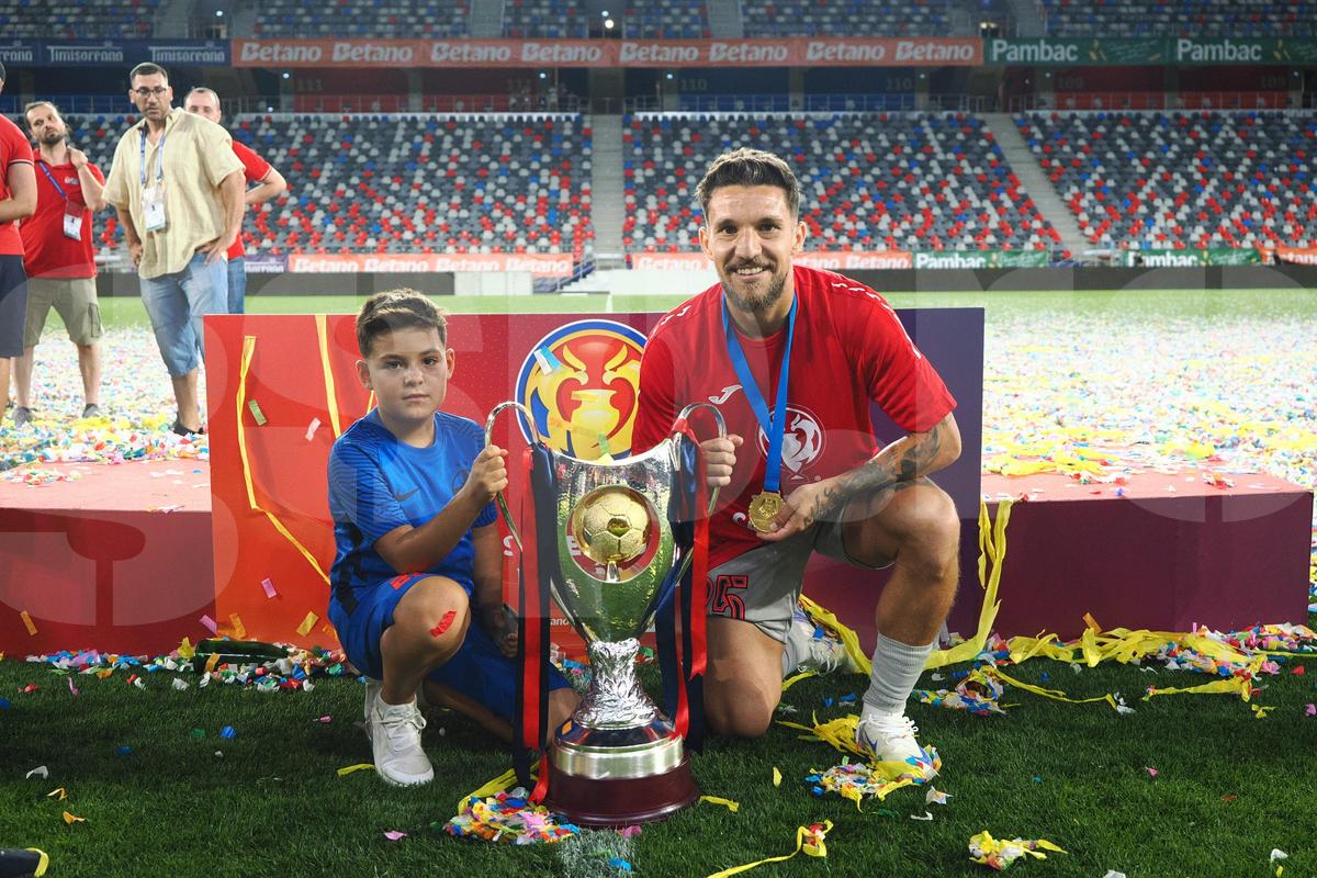 Mihai Pintilii, scos din sărite la FCSB - Corvinul » Nu și-a putut ascunde nemulțumirea: „A fost o discuție în vestiar!”