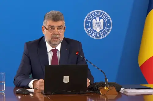 Marcel Ciolacu, în timul ședinței de guvern de azi