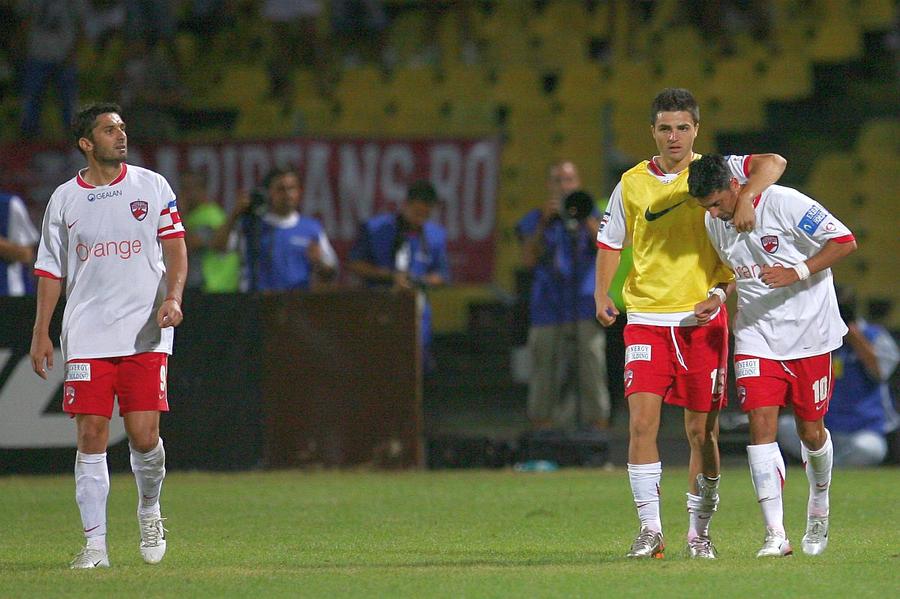 Dinamo a pierdut Supercupa României, în 2007, în fața celor de la Rapid, scor 2-1, după executarea loviturilor de departajare. Foto: Arhivă GSP 10 jucători care au scris istorie în Supercupa României: primul trofeu, decis prin „golul de aur”