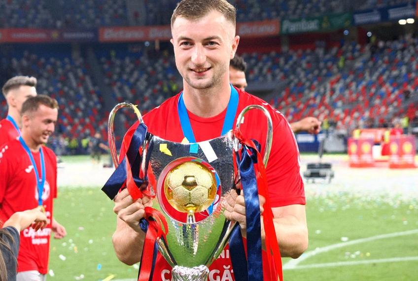 Daniel Popa, cu primul trofeu al carierei, Supercupa României / FOTO: Ionuț Iordache (Gazeta Sporturilor)