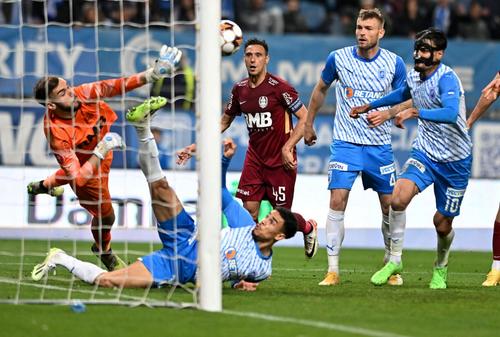 Pyry Soiri, la pământ într-un meci cu CFR Cluj/ foto Imago Images