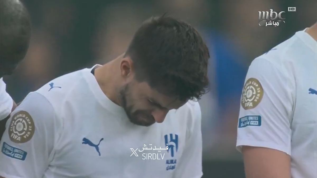 Neves și Cancelo, în lacrimi la momentul de reculegere în memoria lui Jota
