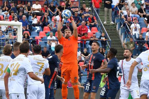 Alessandro Micai, cu mingea în mâini/ foto: Imago Images