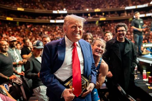 Donald Trump, la o gală UFC/Foto: Imago Images