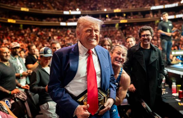 „Avem mult pământ” » Propunerea inedită a lui Donald Trump: o gală UFC pe terenul Casei Albe