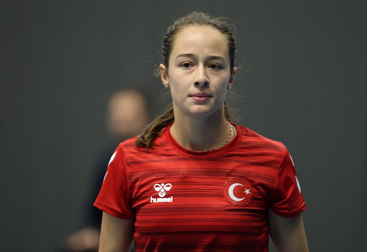 Zeynep Sonmez