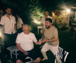 Marius Șumudică a dat bani la lăutari la ziua de naștere a lui Denis Drăguș. Foto: TikTok @robertne38