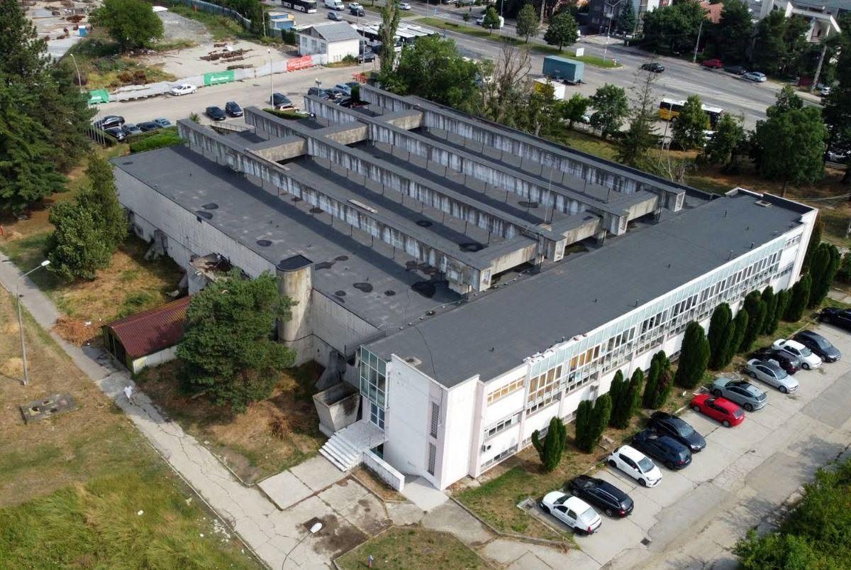 Sala Sporturilor din Trivale - prima polivalentă a Piteștiului urmează să se transforme