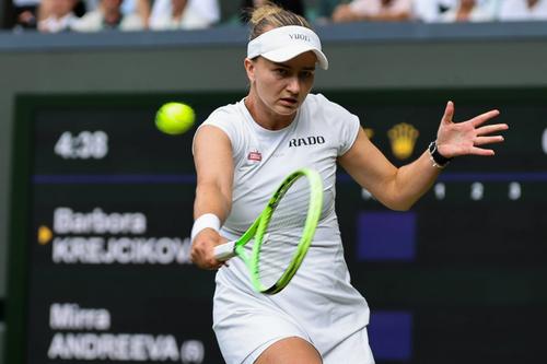 Barbora Krejcikova în acțiune la Wimbledon 2026 Foto: Imago Images