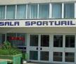 Așa arată azi Sala Sporturilor din Trivale / Sursă foto: Facebook @ Primăria Pitești